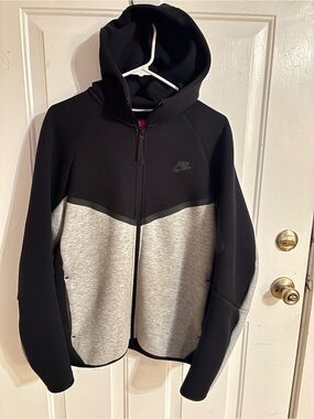 Nike Tech Jacket